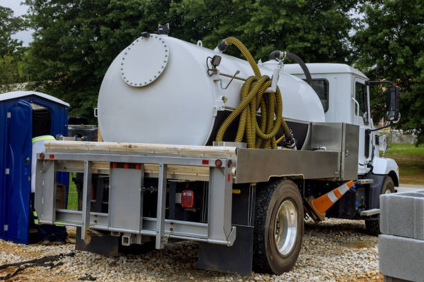 Best Portable restroom trailer rental  in Bradley, WV